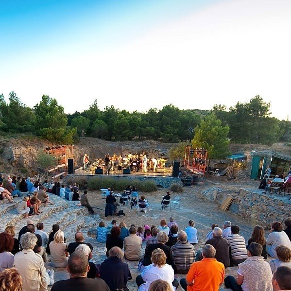 Théâtre en Garrigue