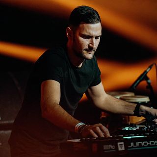 MAX TENROM