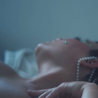 Sulfùr Demure