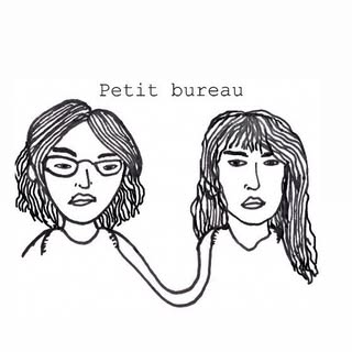 Petit Bureau