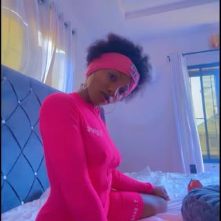 Aunty Rayzor