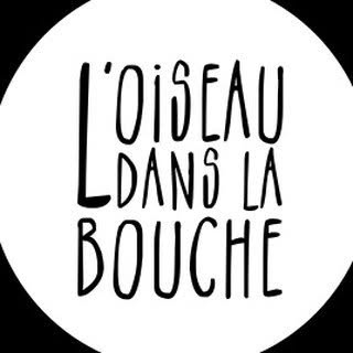 Cie l'oiseau dans la bouche