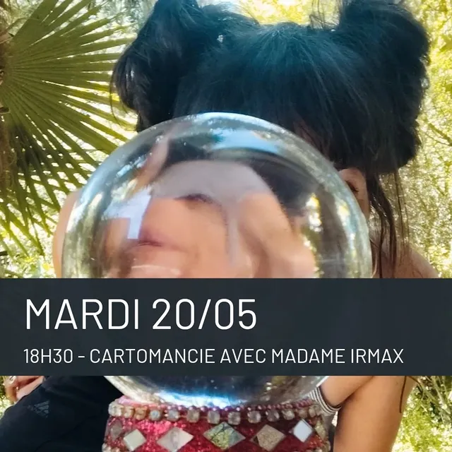Cartomancie avec Madame Irmax