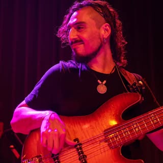 davidbri_bass
