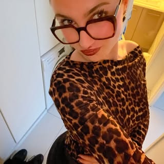Emma Lqun