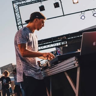 DJ Charly Cut