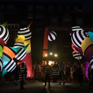 Picto Facto - spectacles urbains
