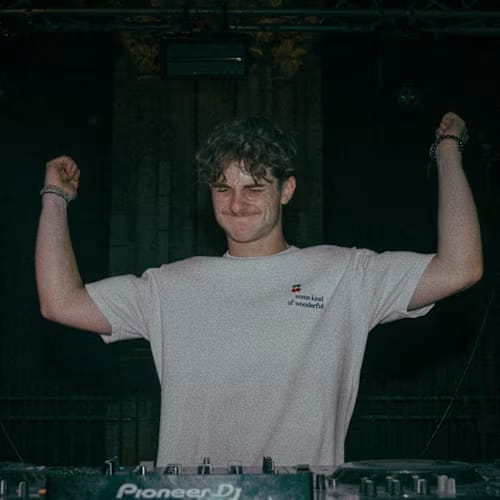 Lamour DJ