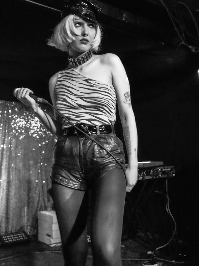 Pink Stiletto — DADA Toulouse w/ Gloria Befana, Goliath et David (+ DJ set)